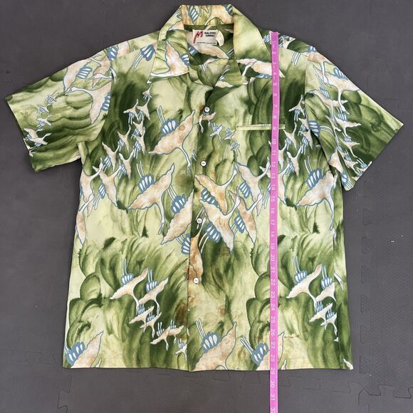Malihini Hawaii Designer's Collectors Men's Green With Bird Print Hawaiian Shirt - Picture 7 of 9